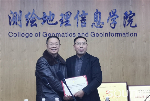 球客岛-专业足球角逐直播实时足球比分数据分析平台